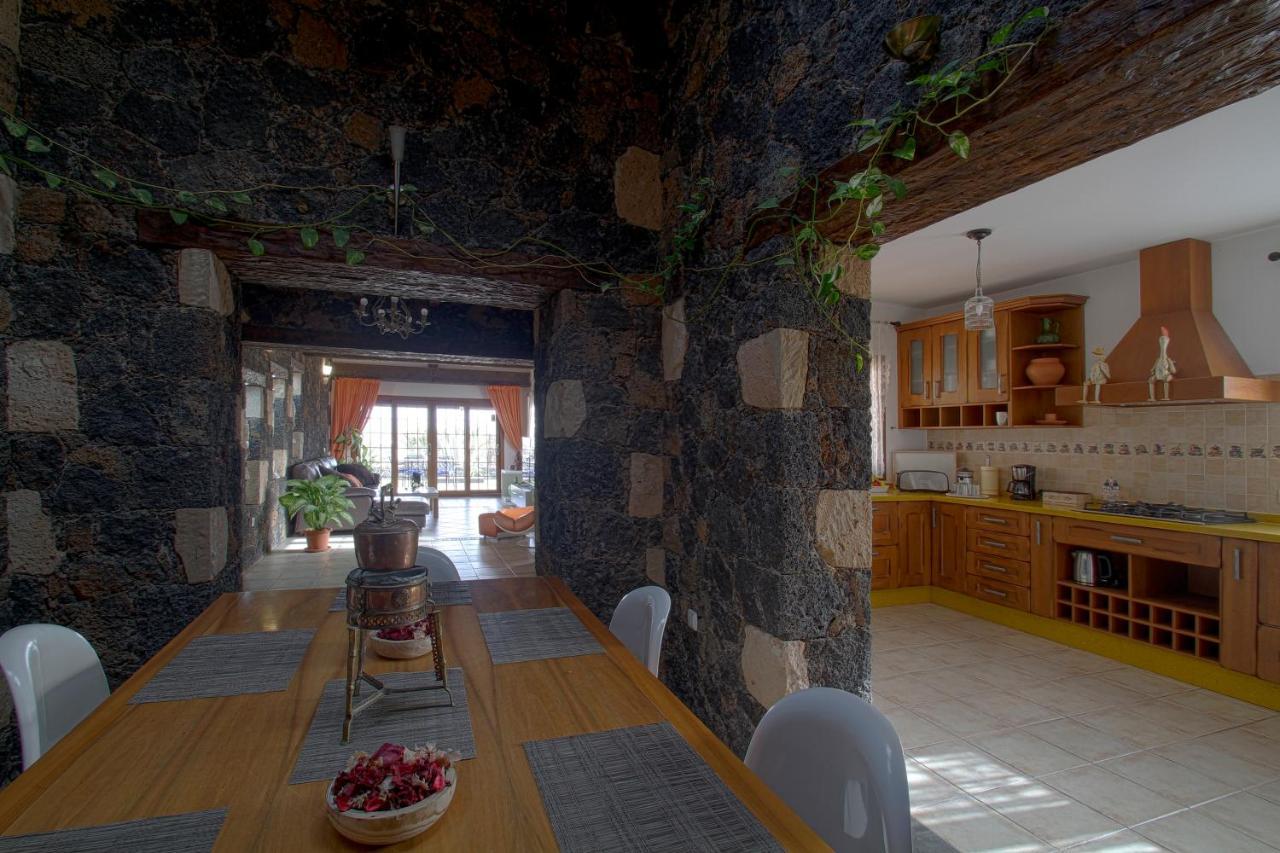 Villa Los Volcanes El Charco  Εξωτερικό φωτογραφία